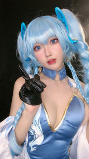 [Net Red COSER Photo] La blogueuse anime A Bao est aussi une fille lapin-Girls Frontline PA15 Delphinium Mei