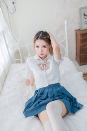 [Silk area] NO.075 Afternoon, a white-eyed younger sister