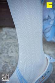 Silk Xiangjia 122 Mumu "Hanfu Embroidered Shoes and White Socks" [IESS Weird Interesting Direction]