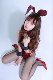 [Foto Cosplay] Anime Blogger Wenmei - Coniglietta di Capodanno