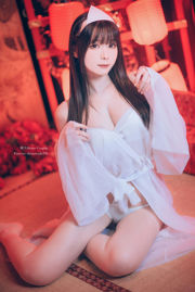 [COS Bien-être] Weibo Girl Paper Cream Moon Shimo - Halloween