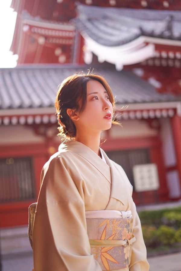 Popular Coser Kurokawa "Kimono"